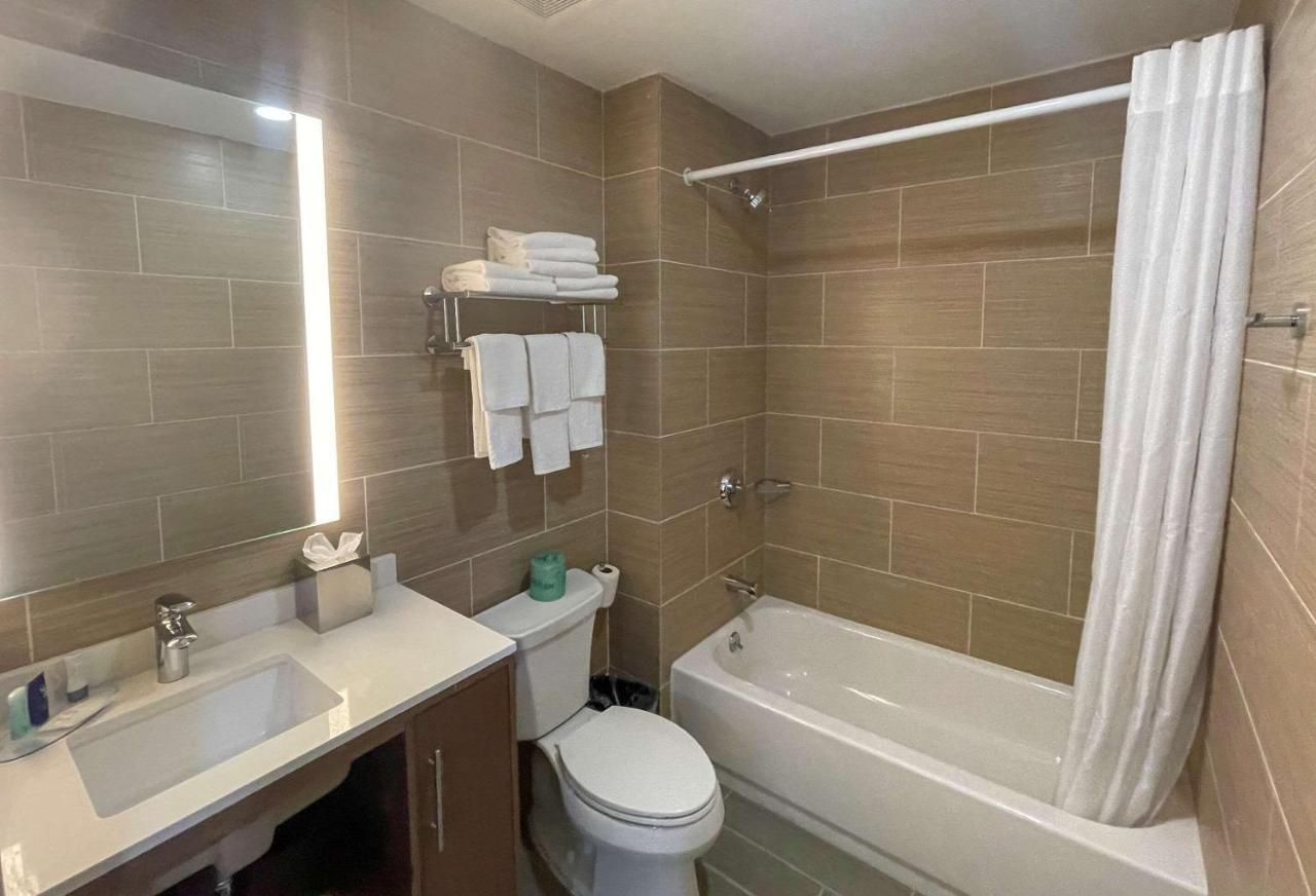 Mainstay Suites New York Eksteriør billede